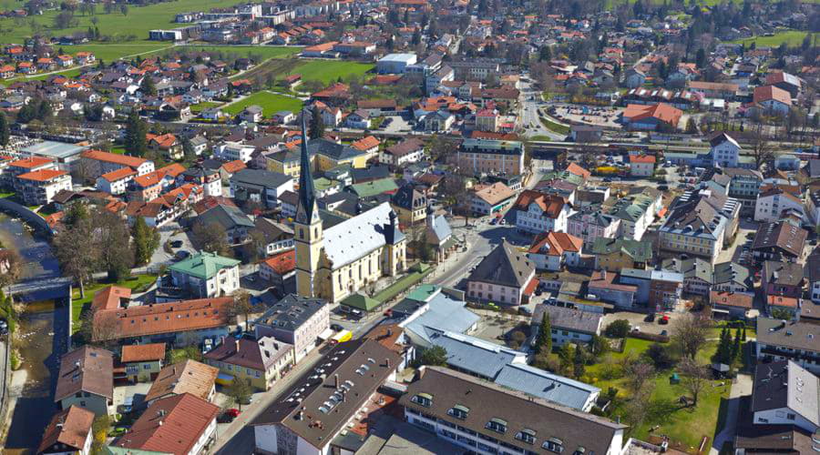 Prien am Chiemsee bölgesinde çeşitli araba kiralama seçenekleri sunuyoruz.